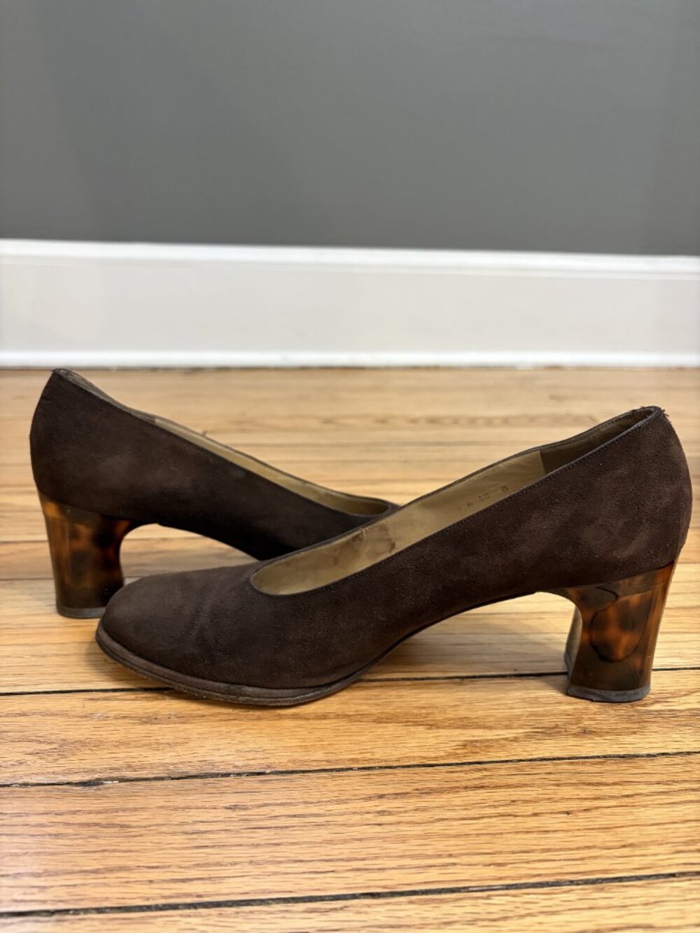 Salvatore Ferragamo Women's Brown Courts